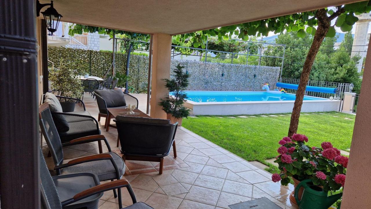 Apartman Karla Mostar Exterior foto